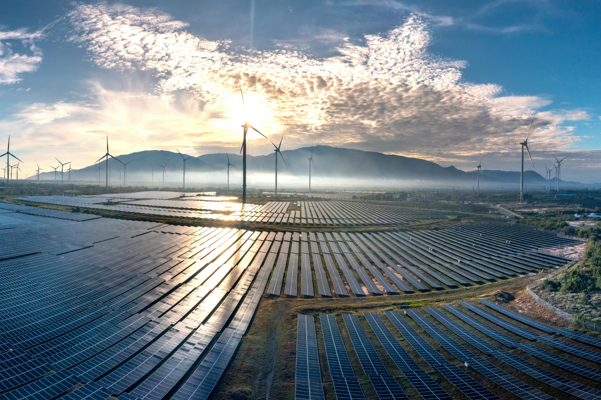 <b>17SLT- Curso de Energías Renovables: Eólica, solar PV e hibridación</b>