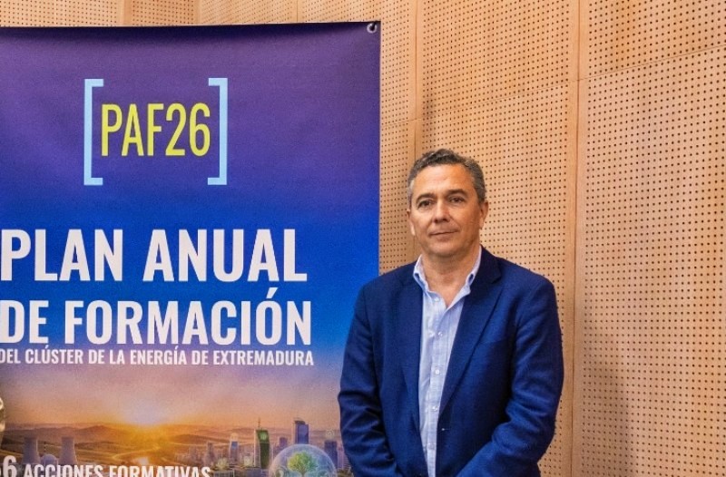 Las novedades y principales objetivos del PAF26, protagonistas en esta entrevista del periódico HOY al presidente del Clúster de la Energía